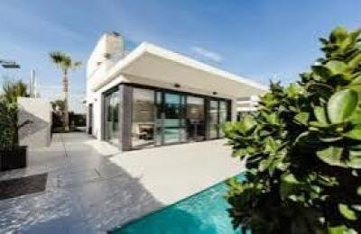 Private Estate Magnificent Views